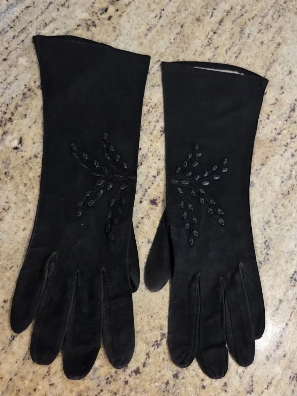 Vintage Womens Size M Black Suede Formal 12